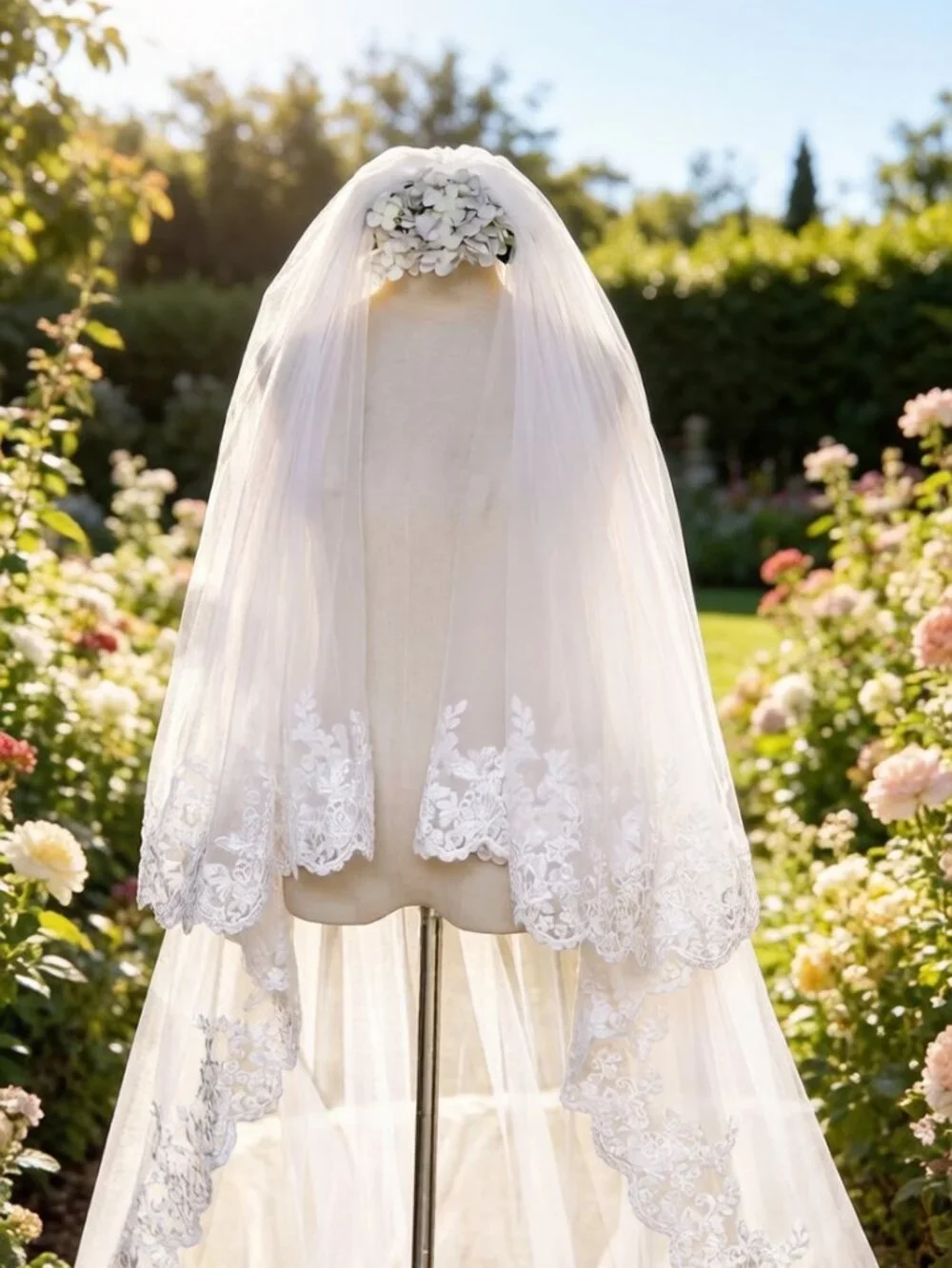 White Lace Applique Cathedral Veil 2 Tier Royal Length 138